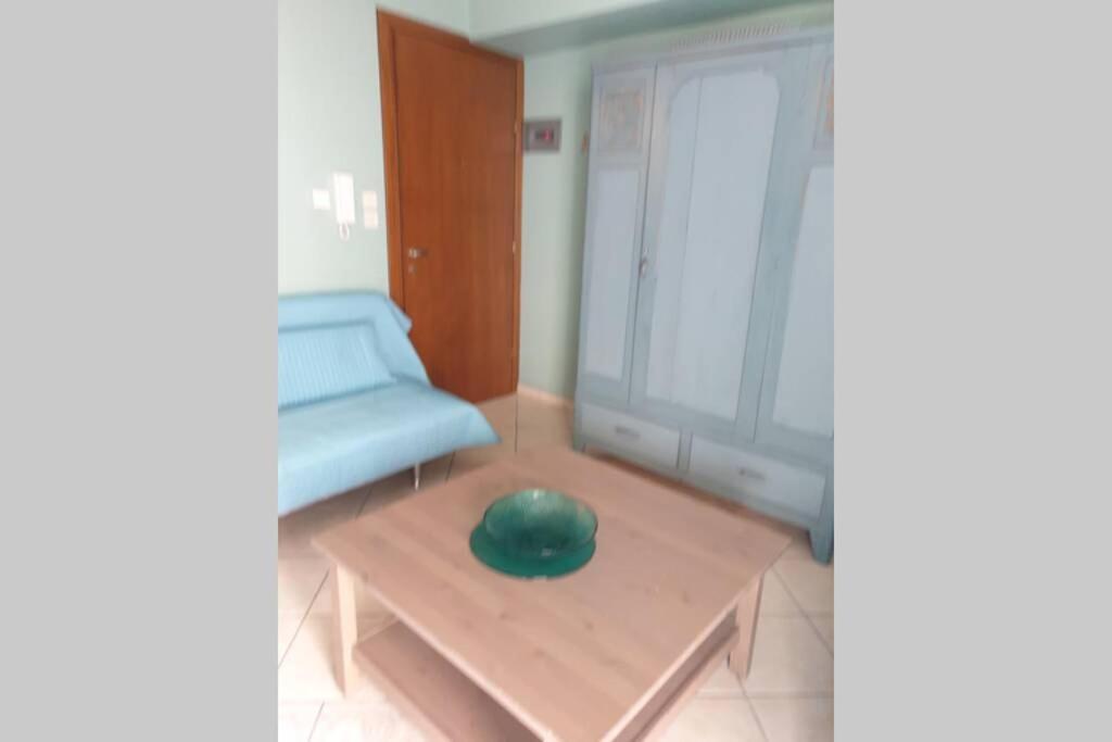 Central Studio Very Close To The Port Of Volos Exterior foto